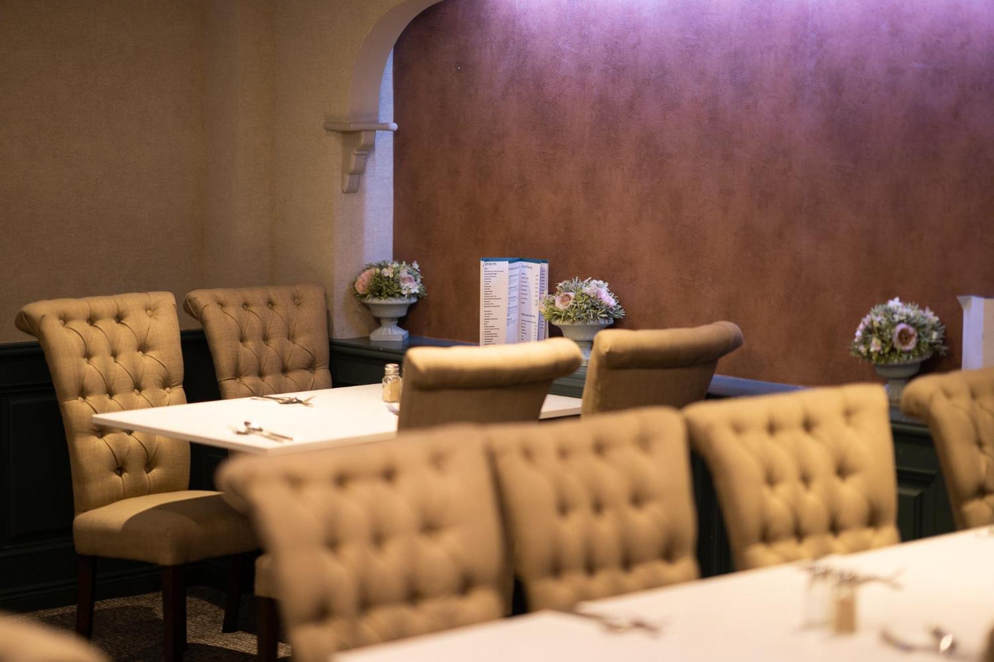 Bushtown Hotel & Spa コールレーン エクステリア 写真